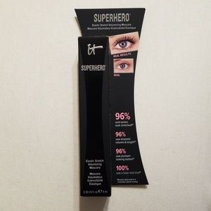 Superhero Elastic Stretch Volumizing Mascara